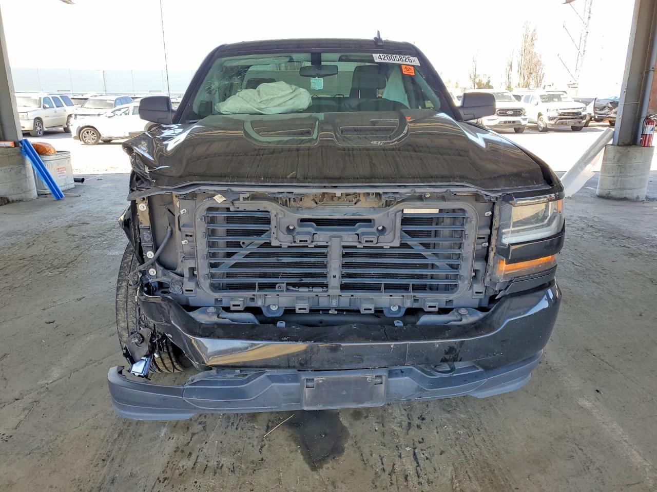 2018 Chevrolet Silverado C1500 Custom