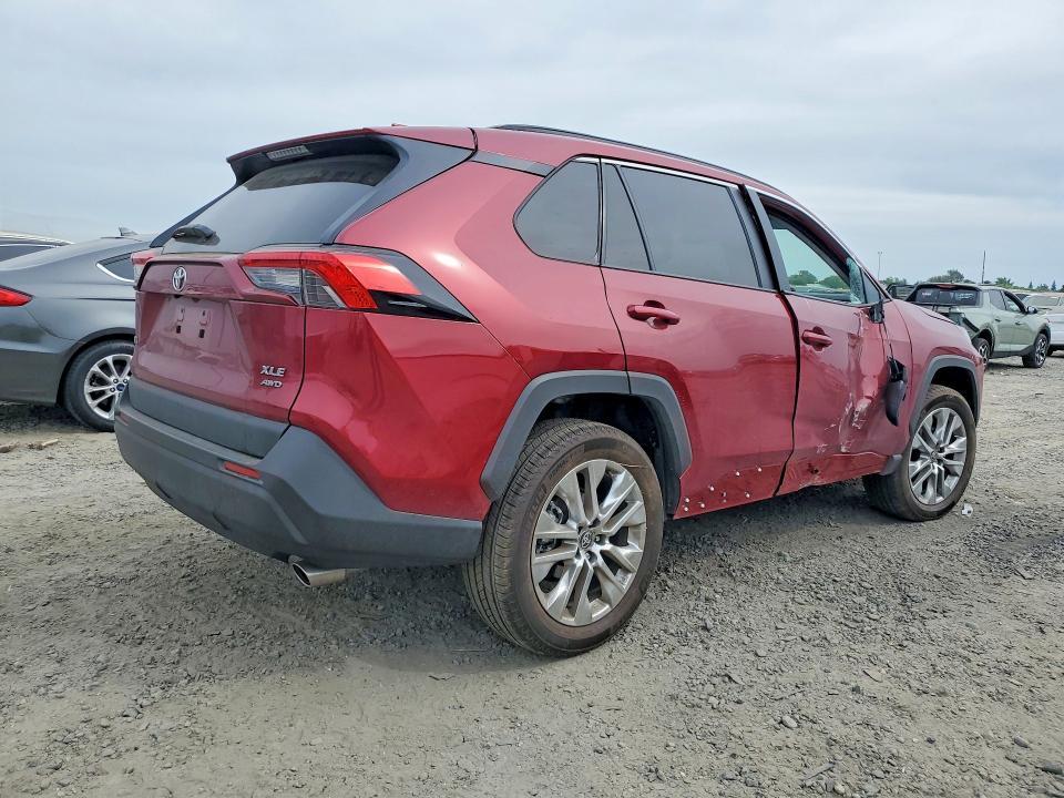 2025 Toyota Rav4 xle Premium