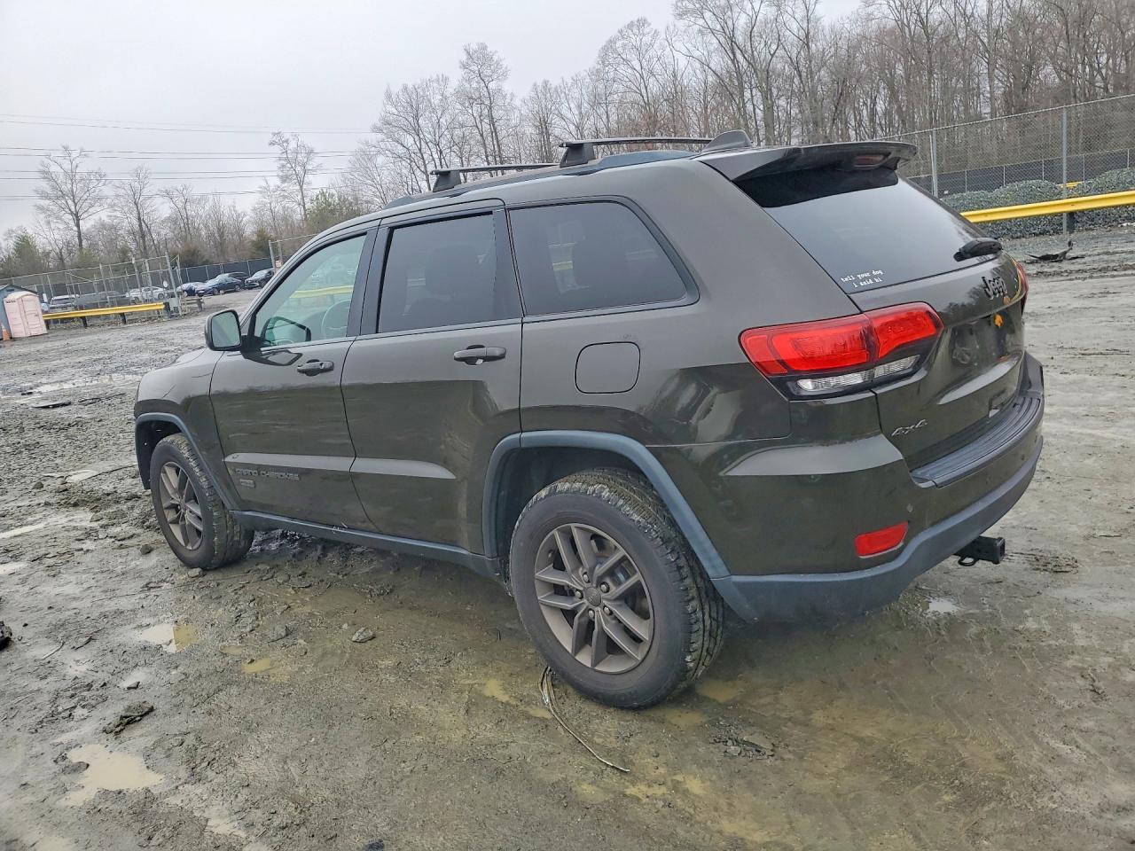 2016 Jeep Grand Cherokee Laredo