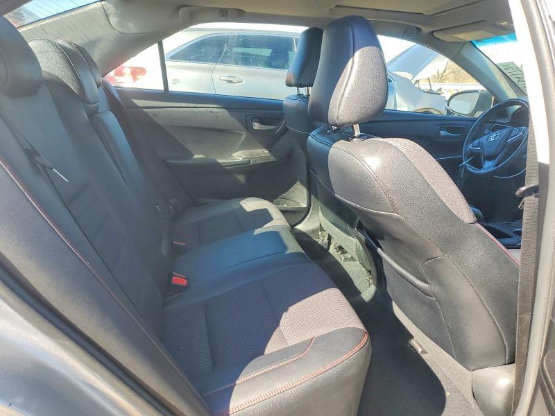 2017 Toyota Camry se