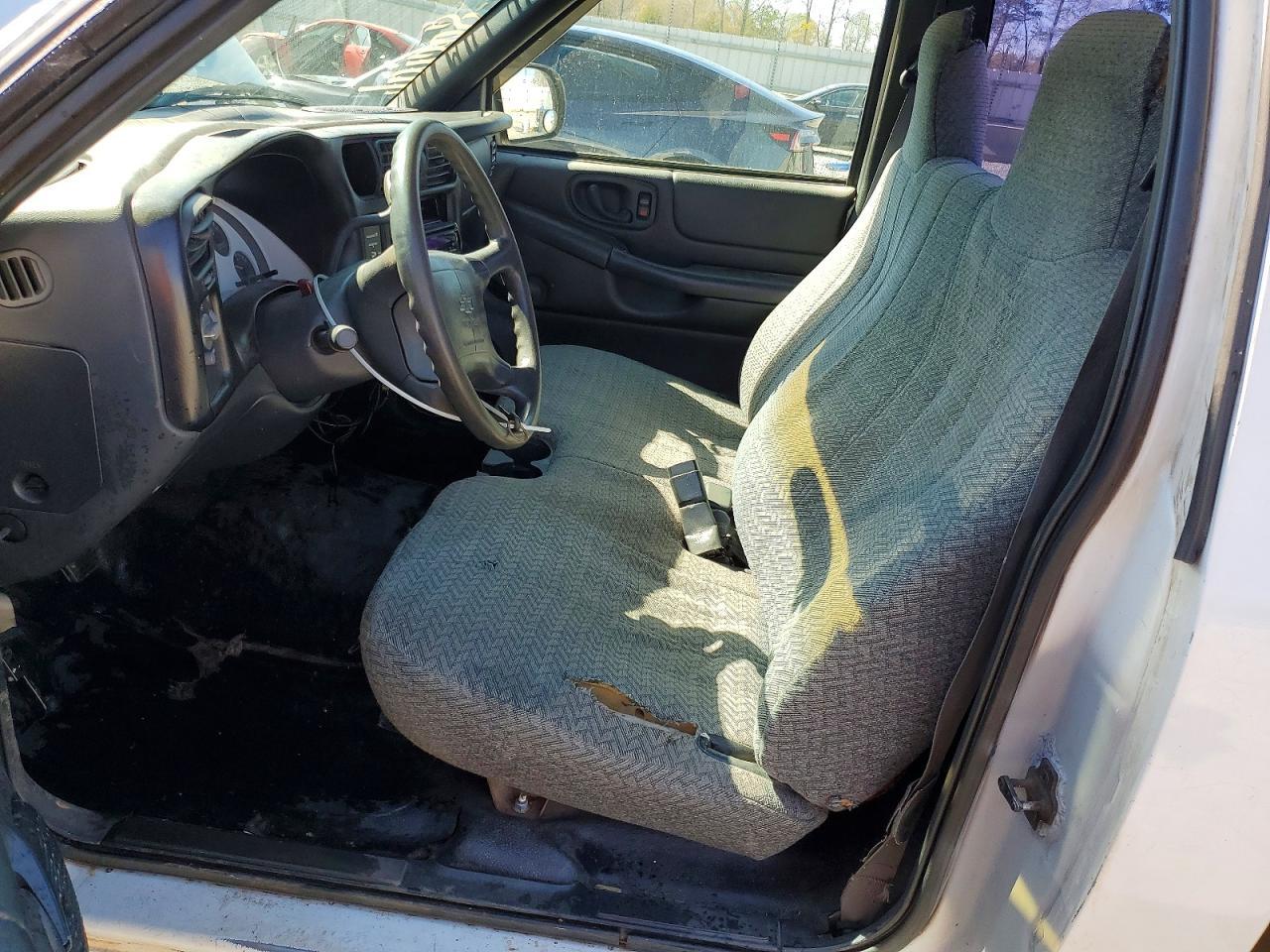 1998 Chevrolet S Truck S10