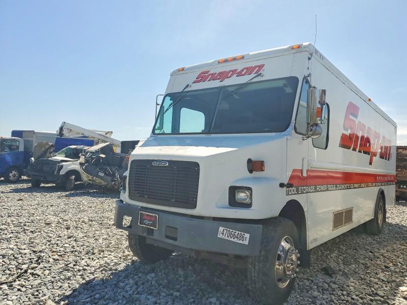 2004 Freigliner 2004 Freightliner MT55 Chassis Delivery Truck