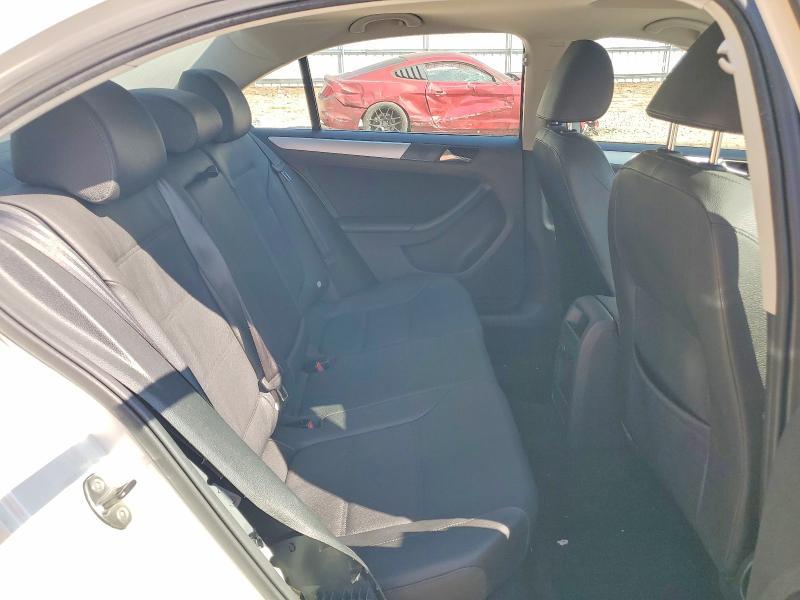 2012 Volkswagen Jetta sel