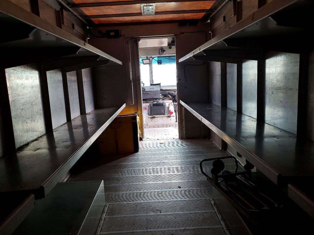 2020 Freightliner MT45G Chassis Delivery Truck