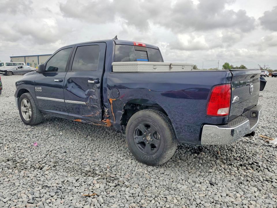 2015 Dodge RAM 1500 SLT