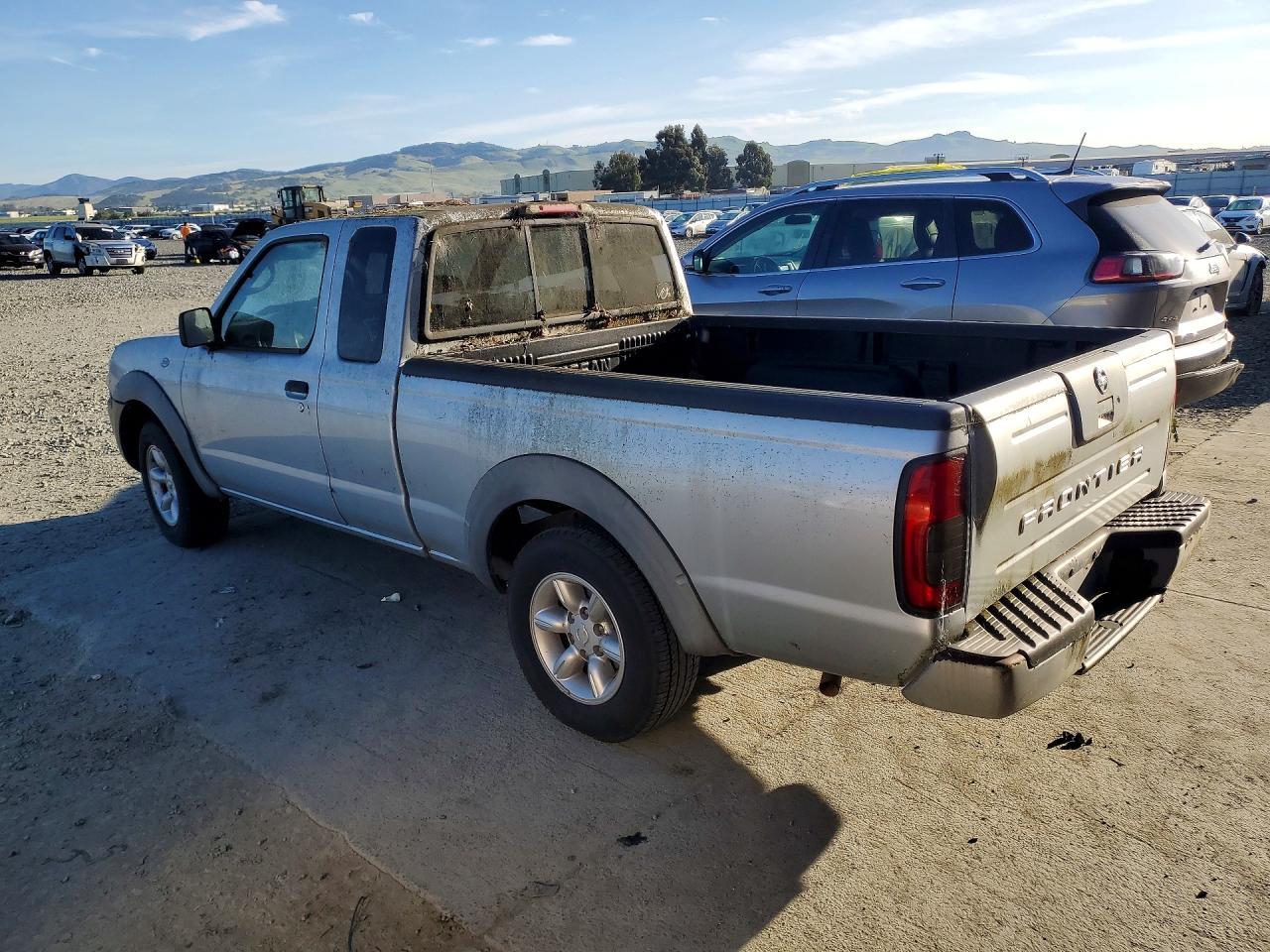 2002 Nissan Frontier Standard