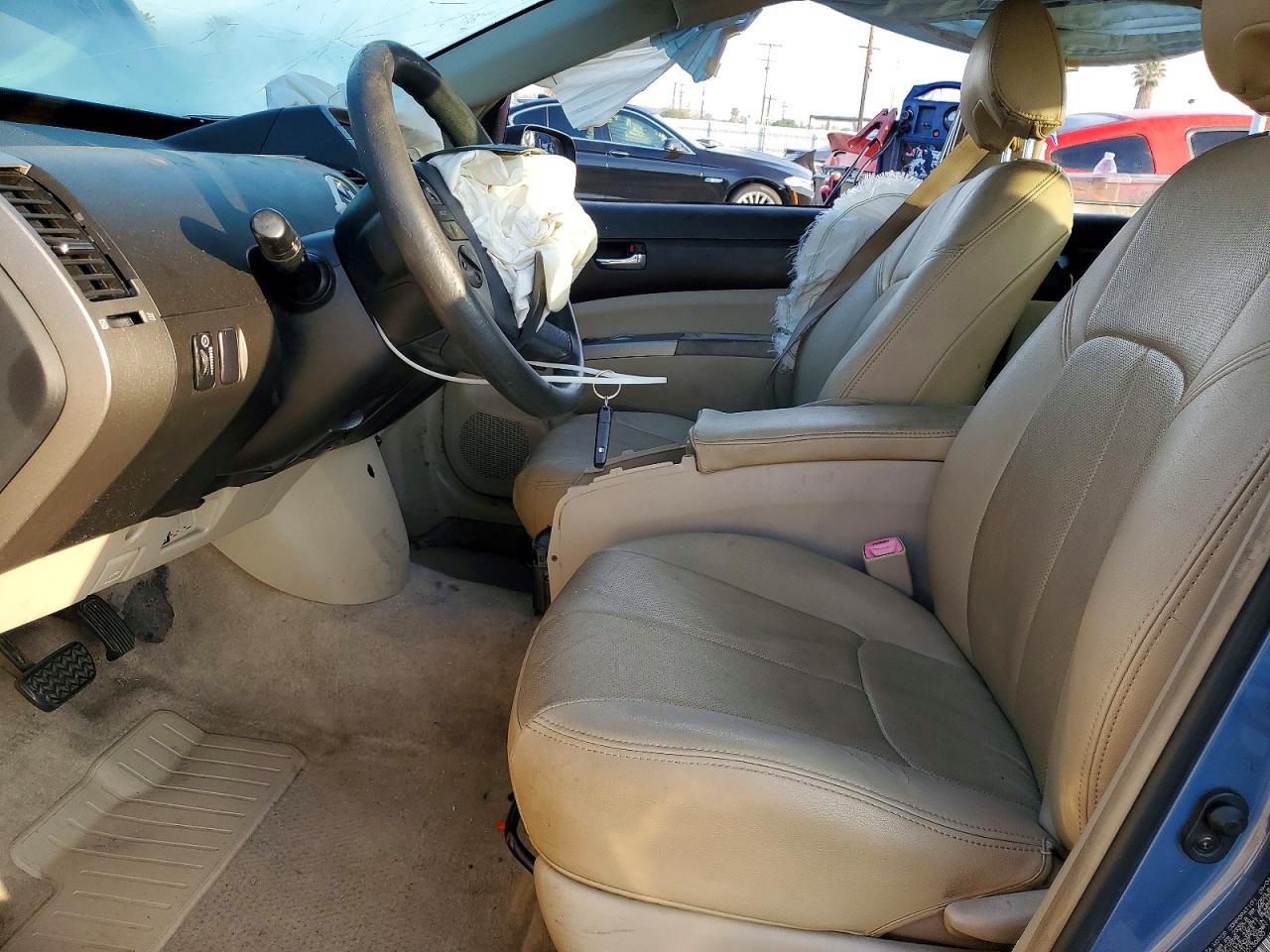 2005 Toyota Prius Base