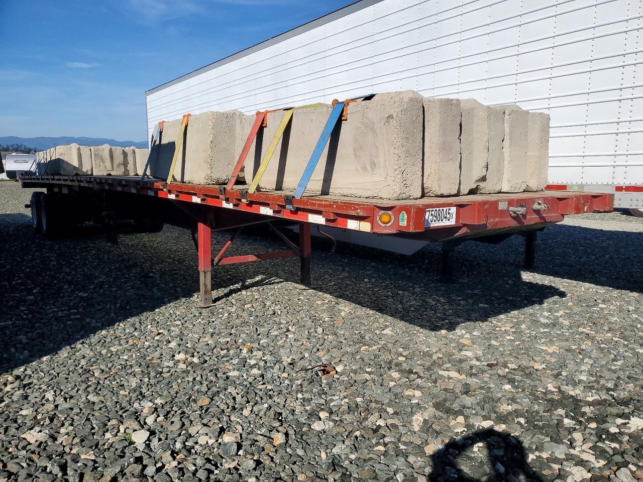 2001 Stoughton Trailer