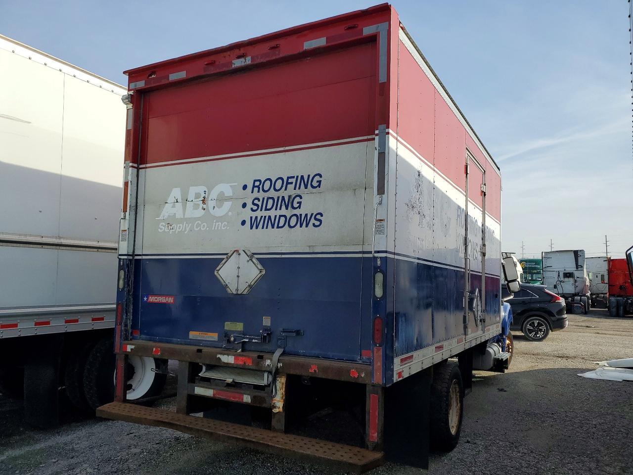 2015 International Terrastar BOX Truck