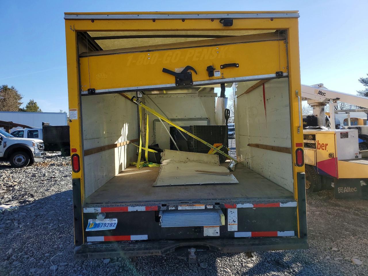 2022 Ford E350 BOX Truck