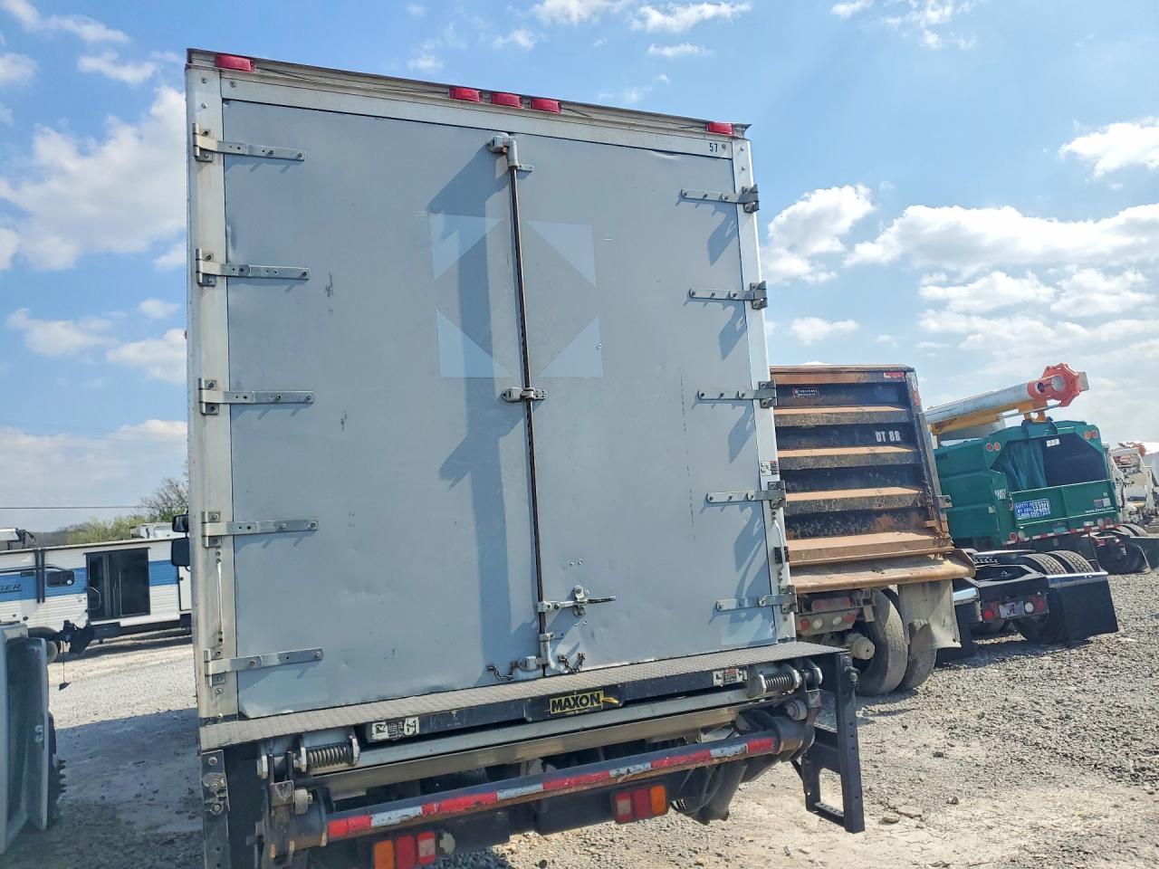 2014 Peterbilt 220 Refrigerated BOX Truck