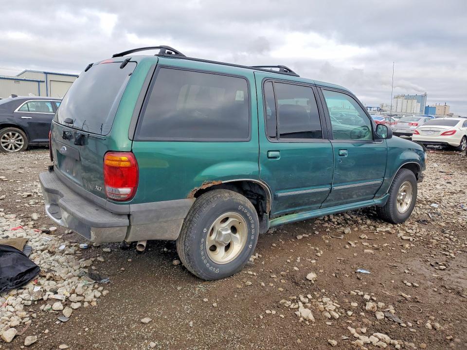 1999 Ford Explorer