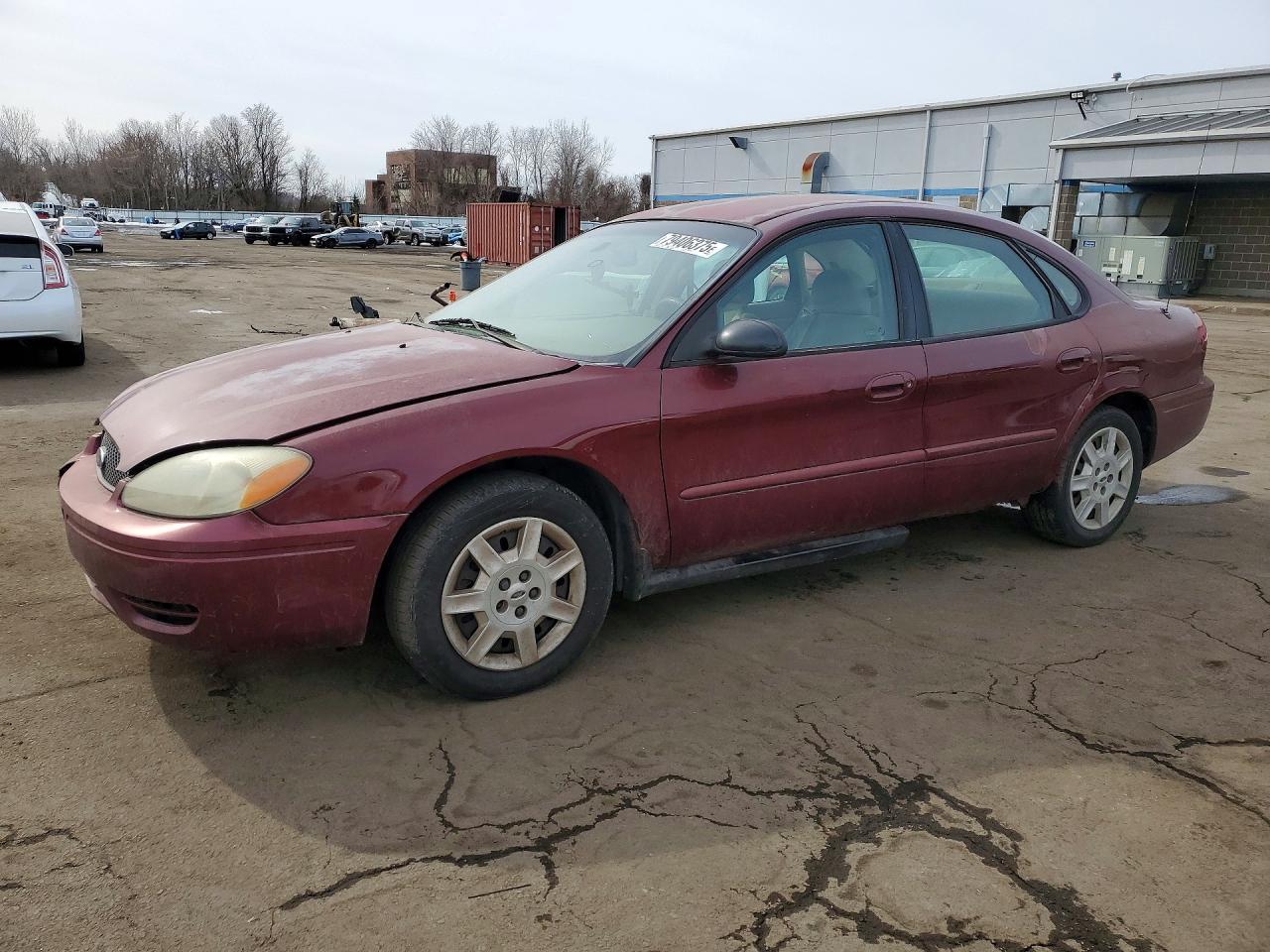 2005 Ford Taurus se