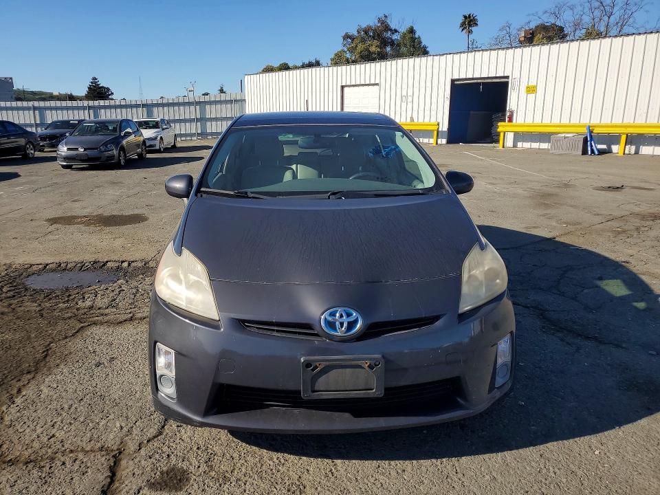 2010 Toyota Prius iv