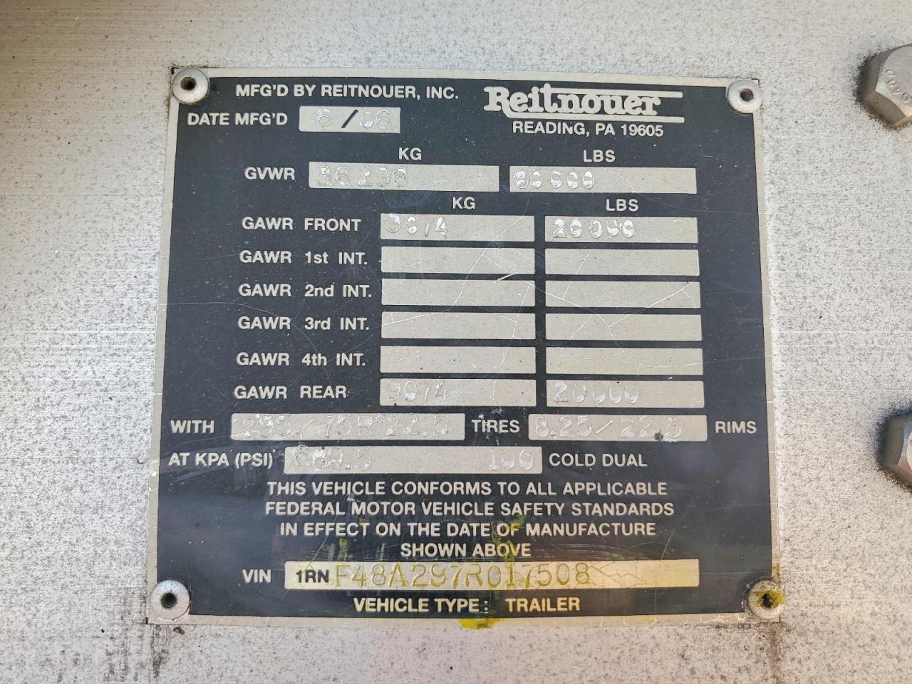 2007 Reitnouer Flatbed Trailer