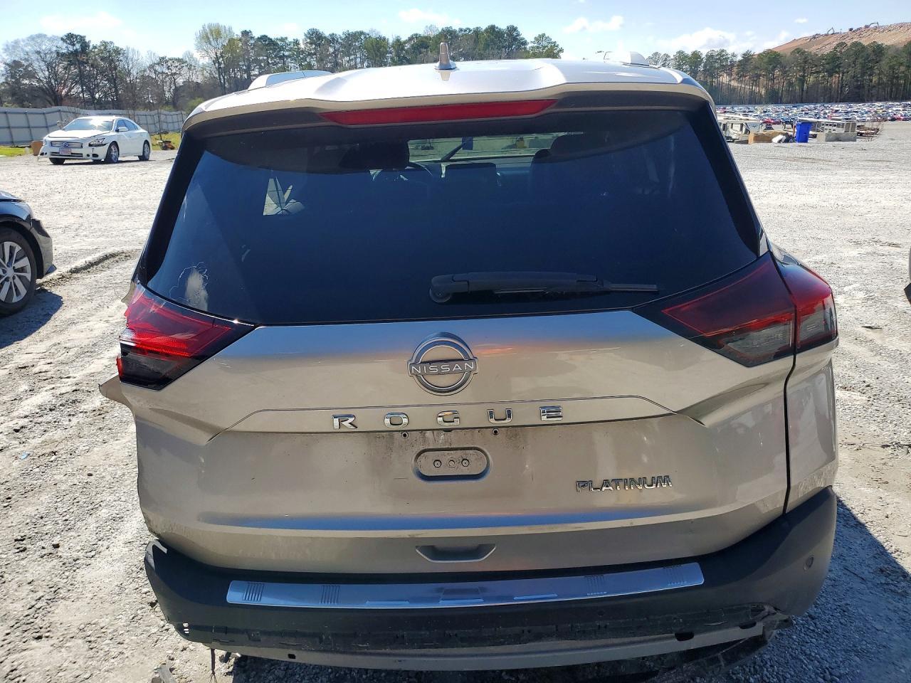 2023 Nissan Rogue Platinum