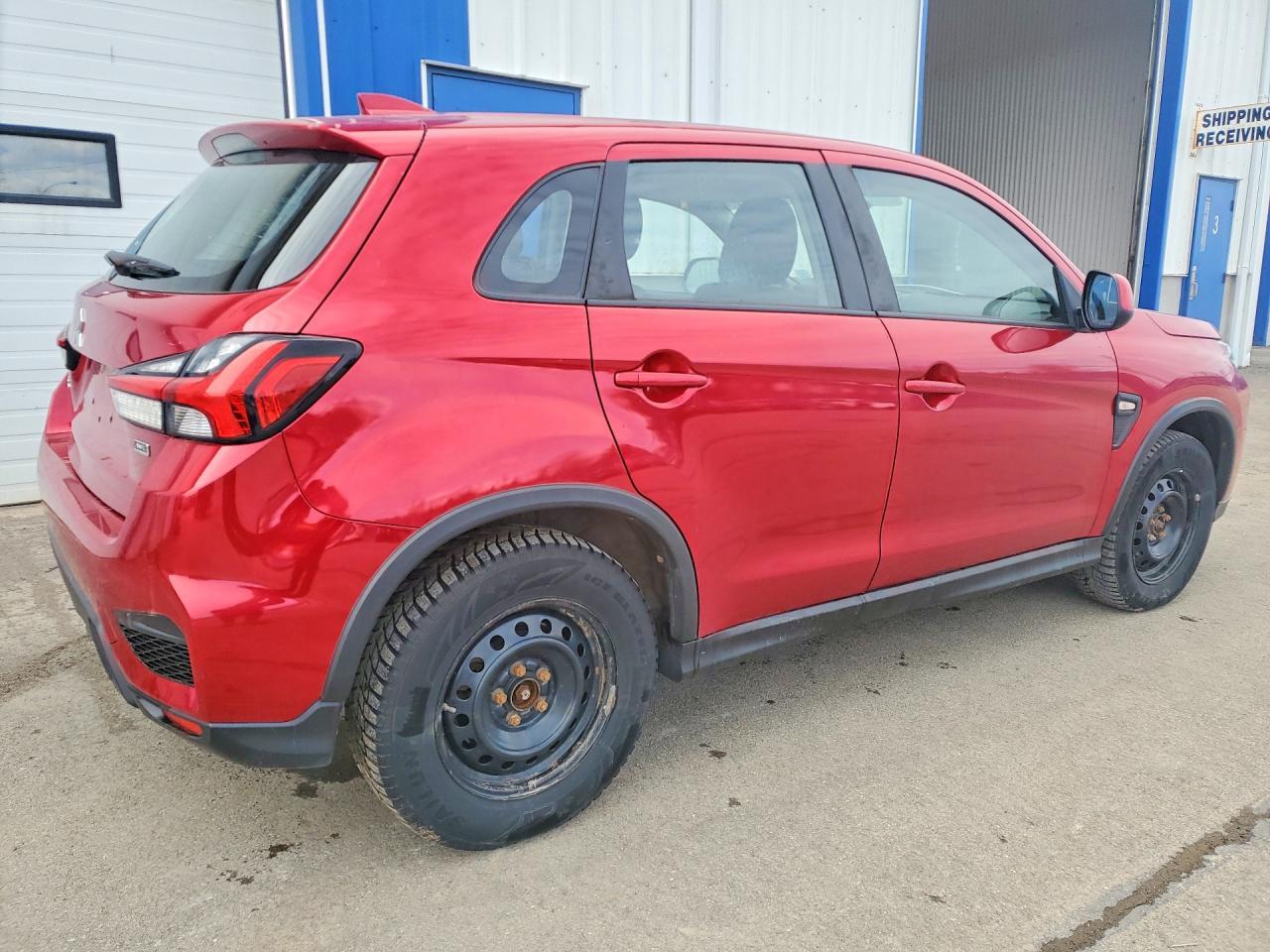 2020 Mitsubishi Rvr es