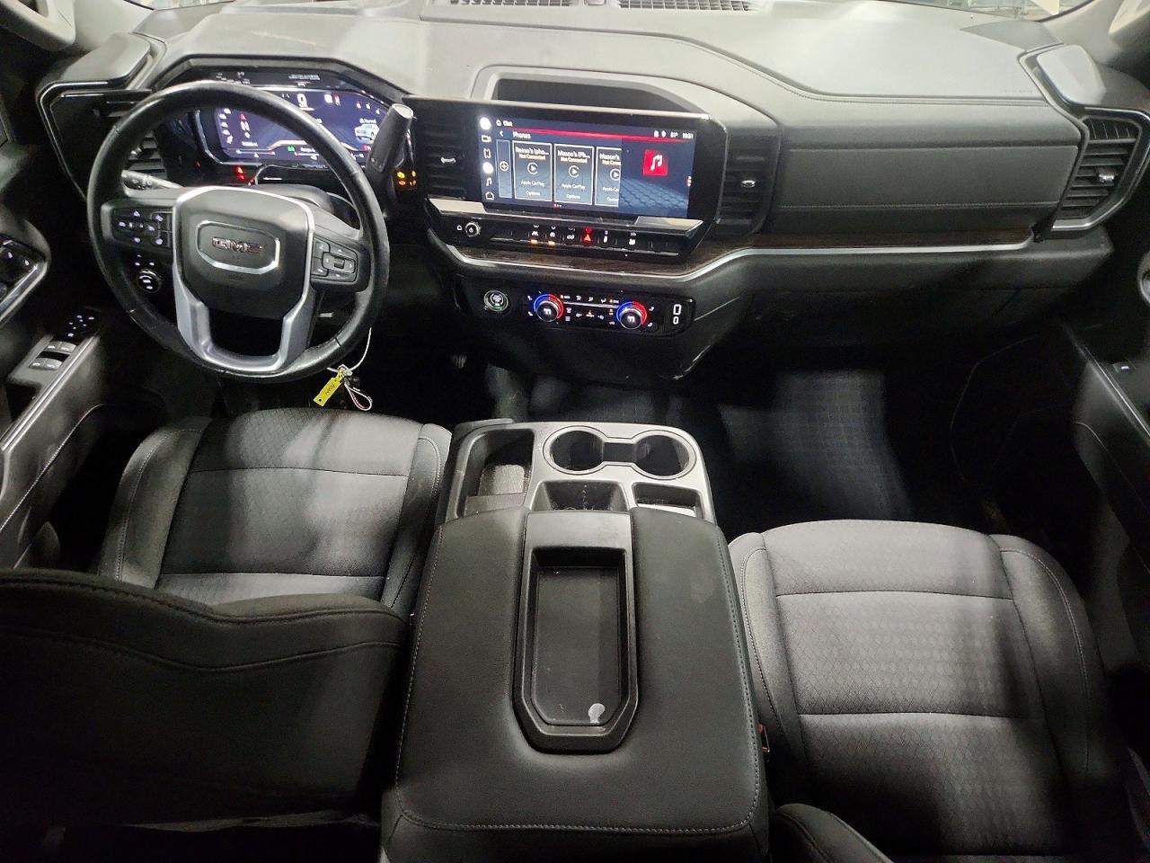 2022 GMC Sierra K1500 Elevation