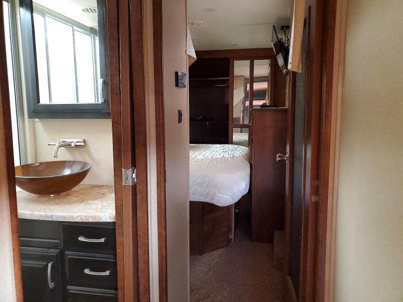 2014 Grande West 2014 Grand Design Solitude Camper