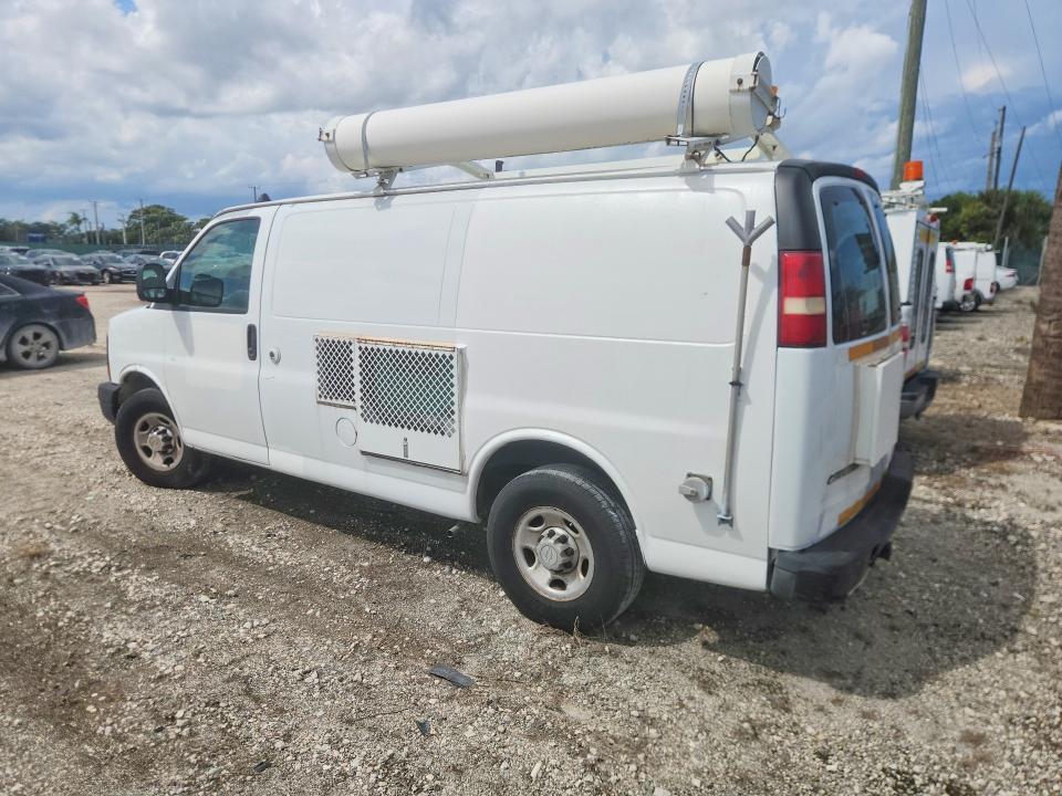 2008 Chev Express G3500