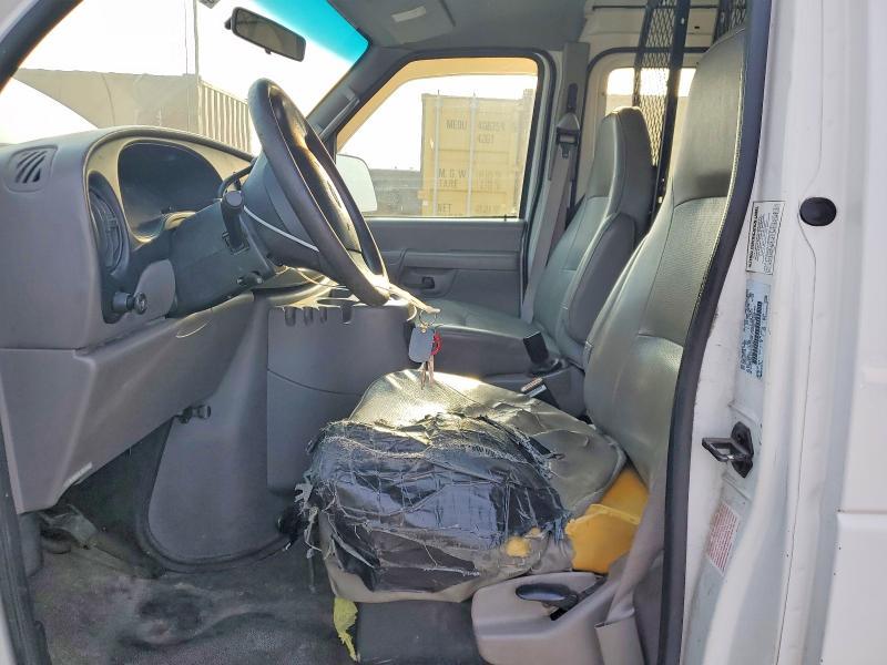 2002 Ford Econoline