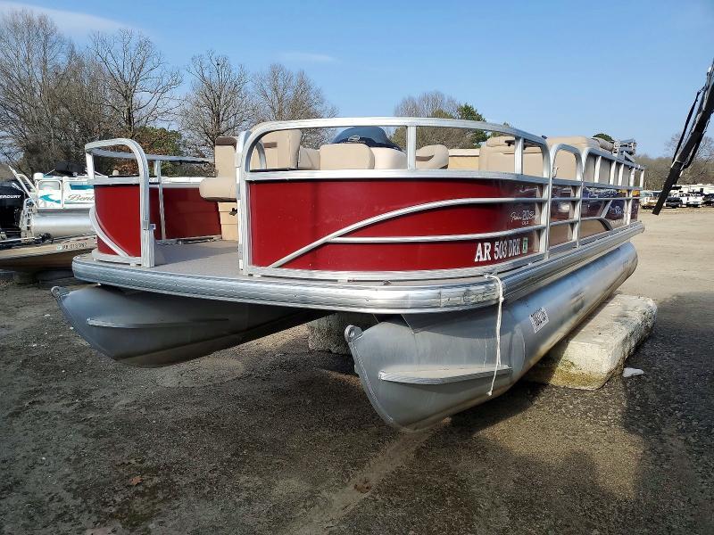 2018 Sun Tracker Boat-pontoon Boat