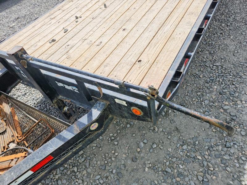 2013 PJ Equipment Trailer