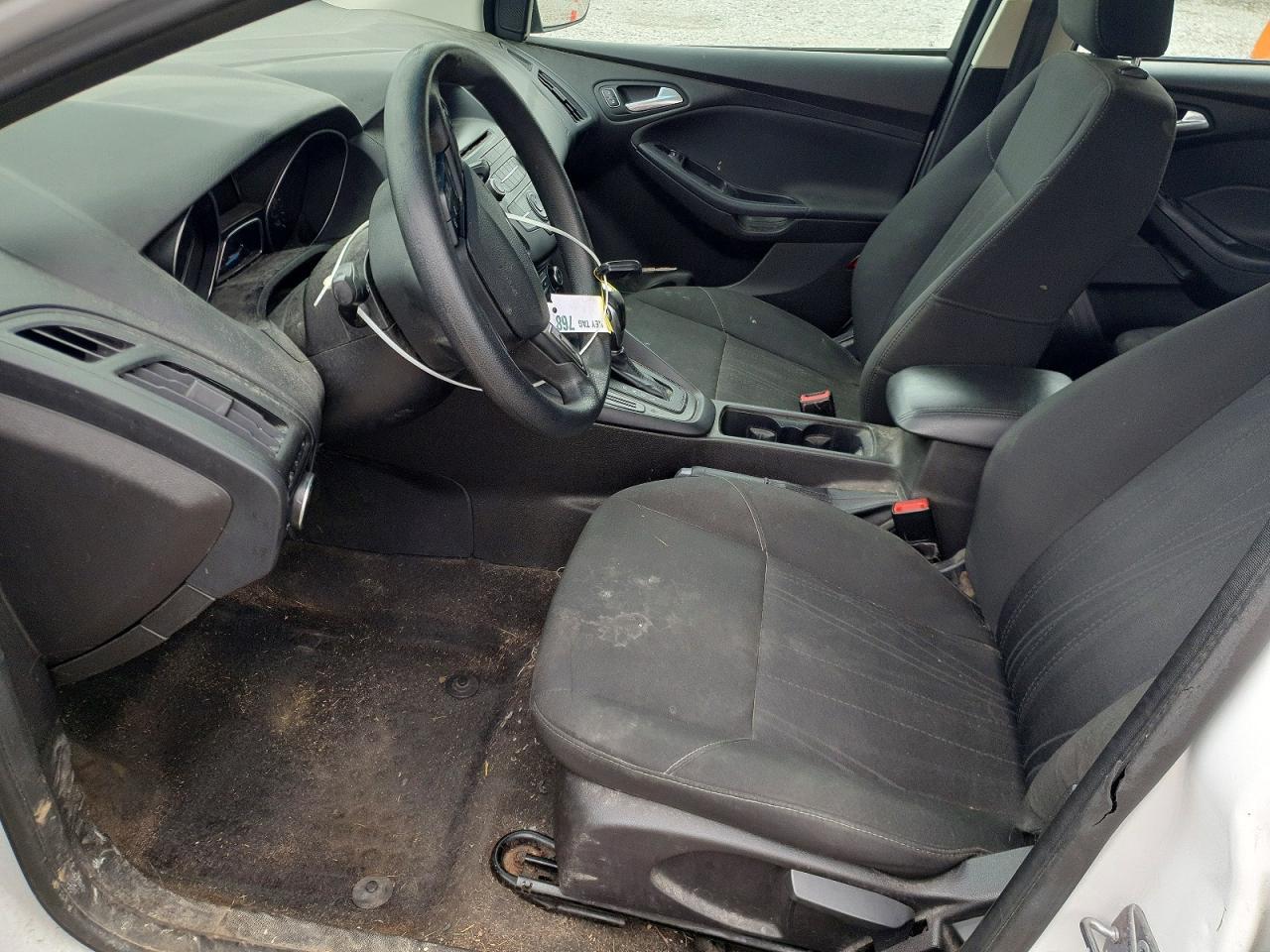 2016 Ford Focus se
