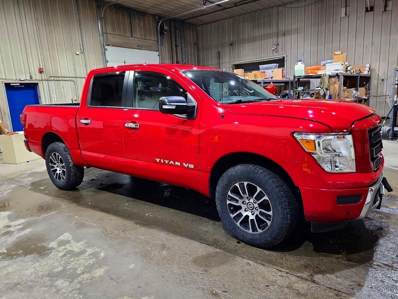2020 Nissan Titan SV