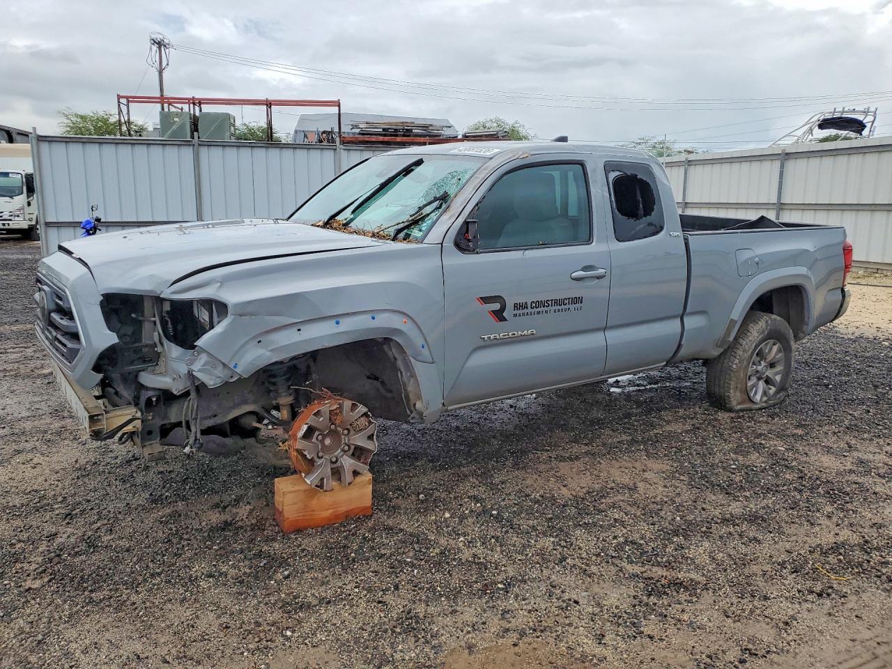 2019 Toyota Tacoma SR