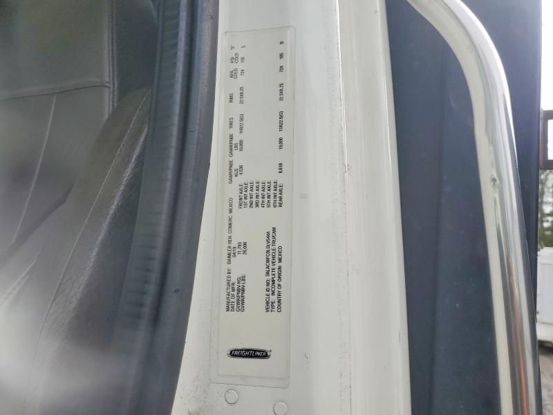 2020 Freigliner 2020 Freightliner Business Class M2 Flatbed Truck