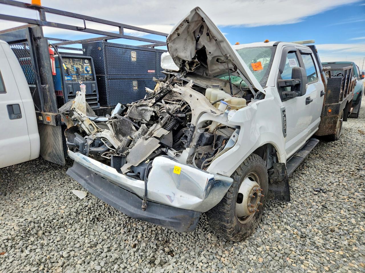 2019 Ford F350 Super Duty Flatbed Truck