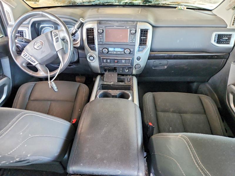 2018 Nissan Titan SV