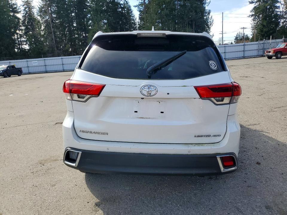 2017 Toyota Highlander Limited Platinum