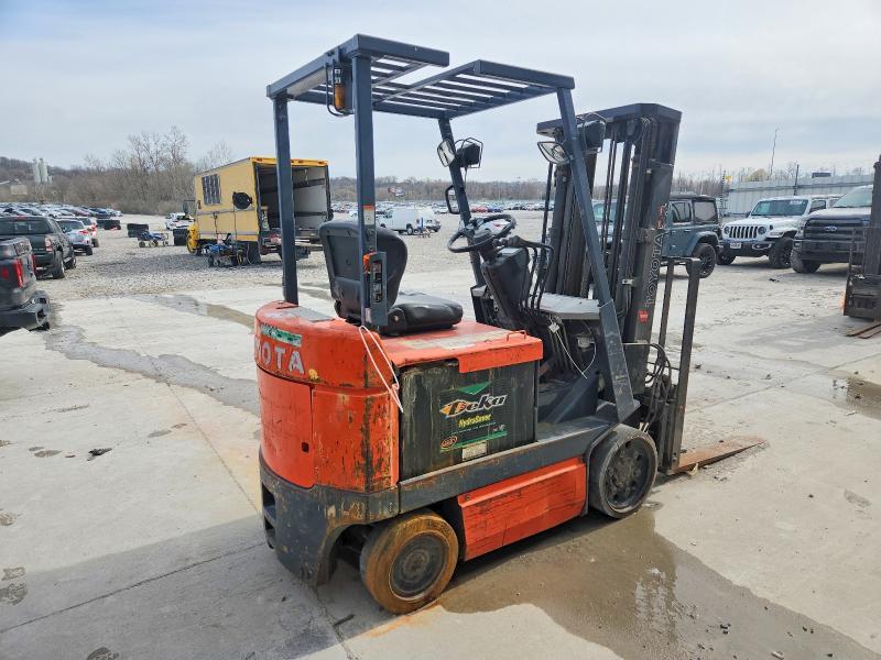 2000 Toyota 2000 Toyt 5FBCU25