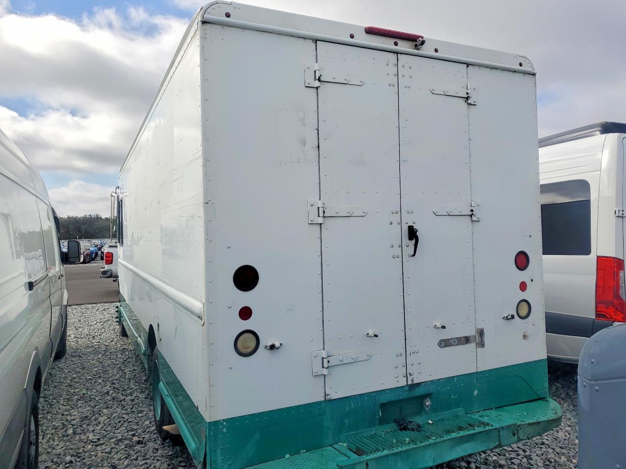 2012 Workhorse Custom Chassis 2012 Workhorse Commercial Delivery Truck