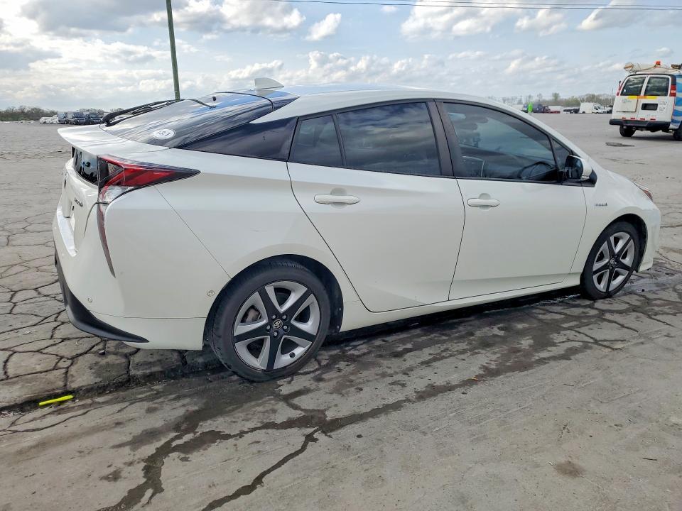 2017 Toyota Prius Four Touring