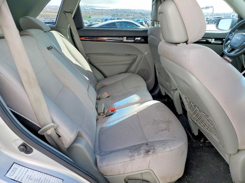 2015 KIA Sorento lx