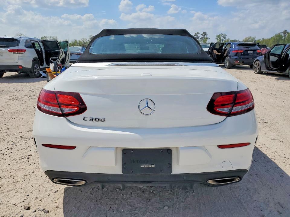 2021 Mercedes-Benz C300