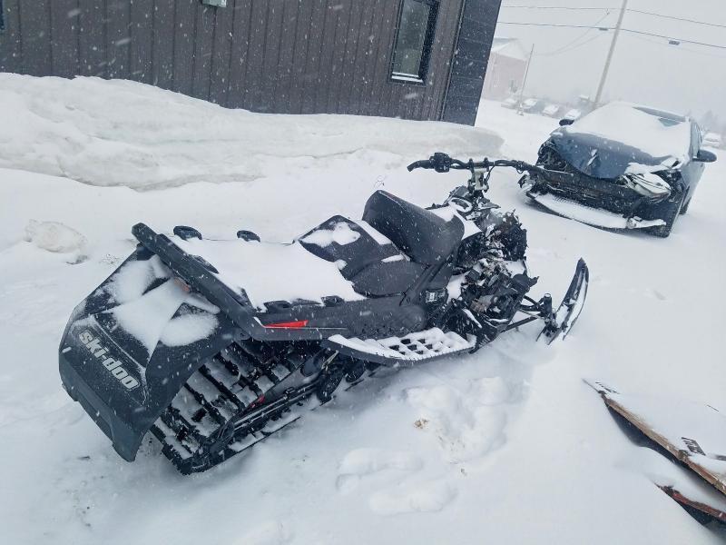 2024 Skidoo 2024 SKI-DOO Renegade X-RS 900 A