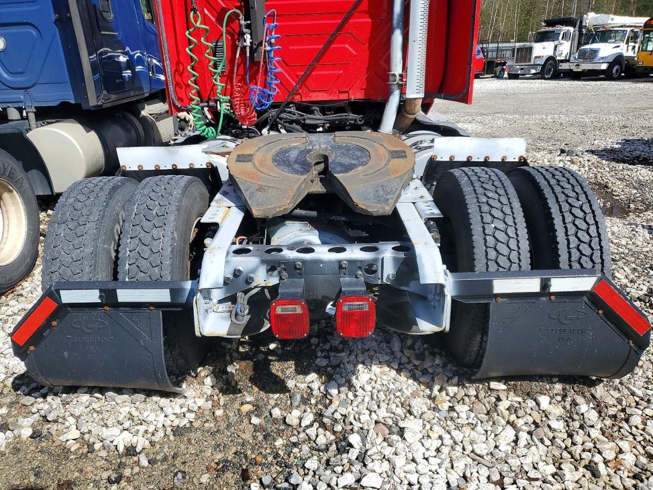 2016 International PROSTAR+122 6X4 Semi Truck