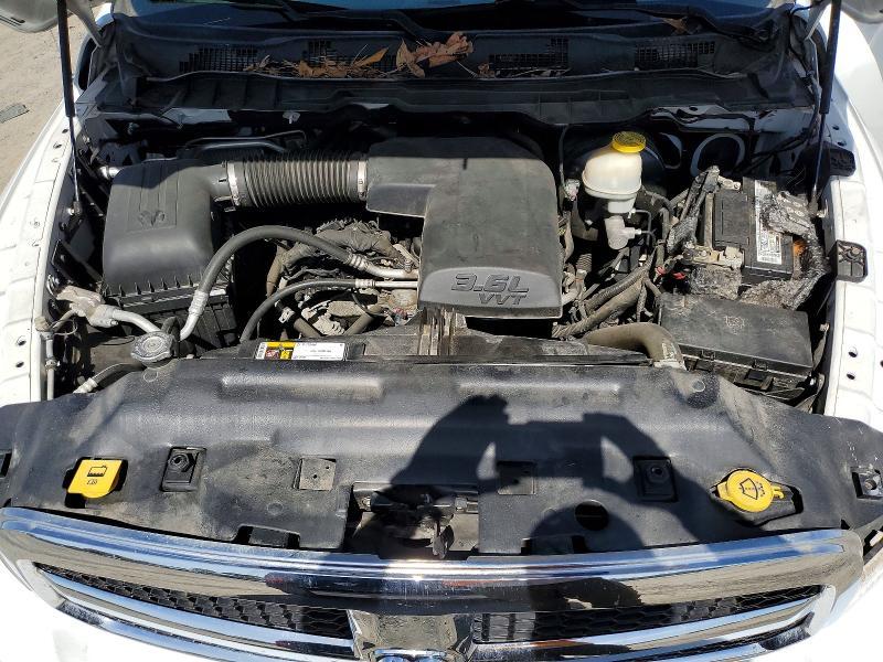 2018 Dodge RAM 1500 SLT