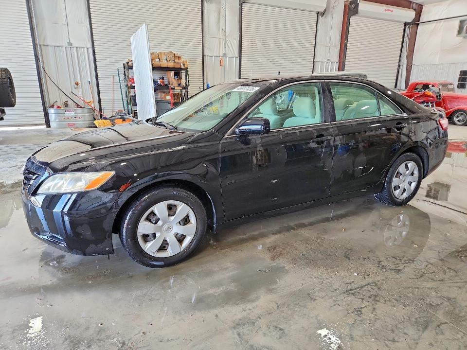 2009 Toyota Camry le