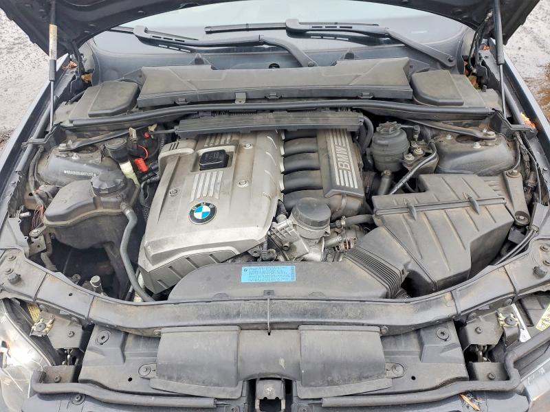 2006 BMW 330 i