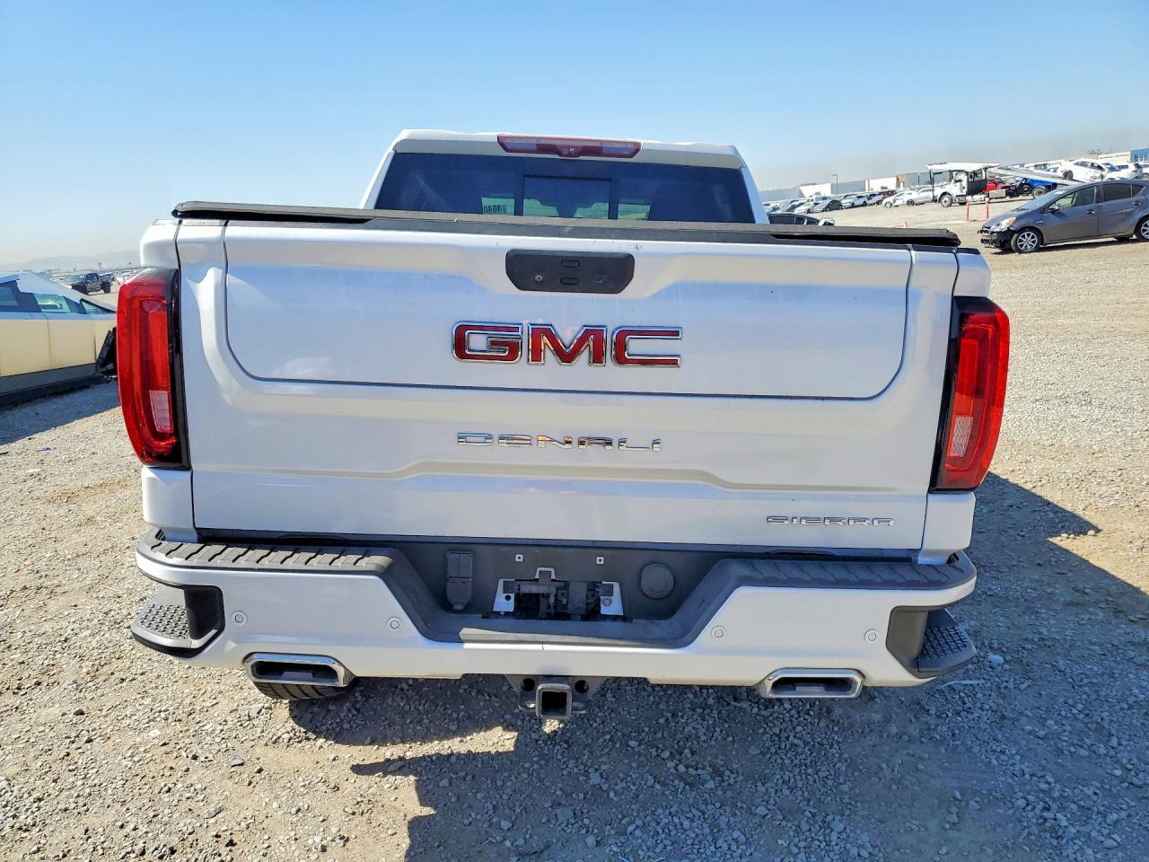 2020 GMC Sierra K1500 Denali
