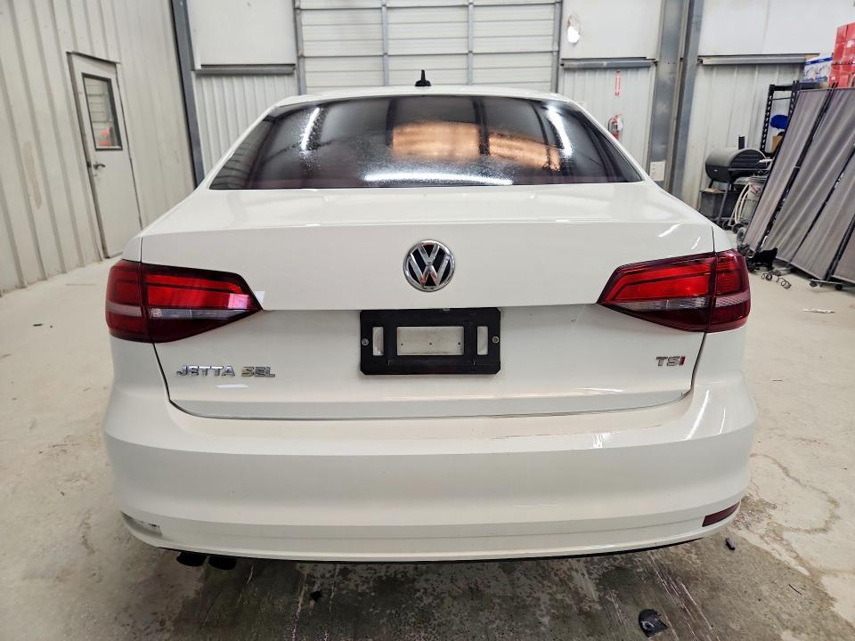 2016 Volkswagen Jetta sel