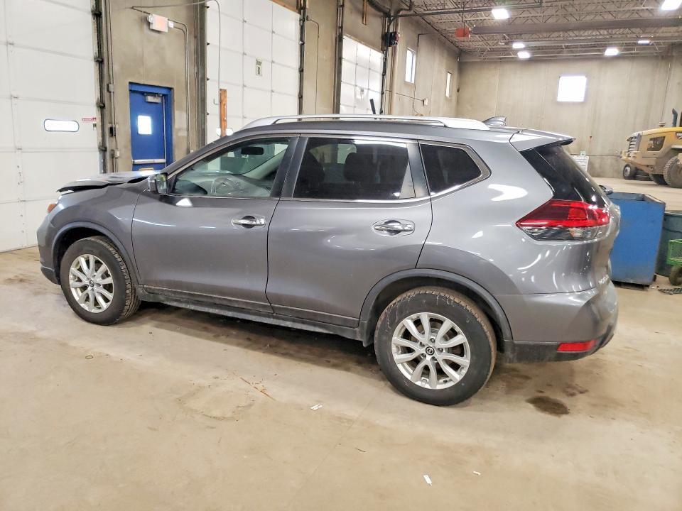 2018 Nissan Rogue sv