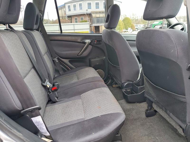 2004 Toyota Rav4 Base