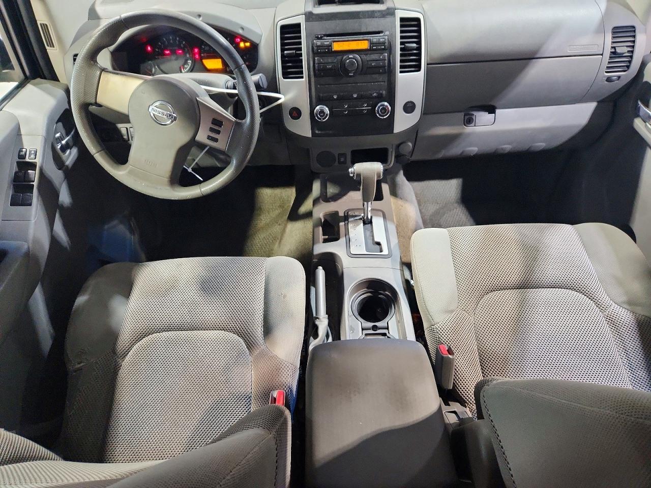 2010 Niss Frontier se V6