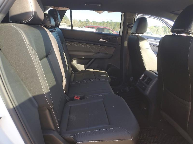 2023 Volkswagen Atlas Cross Sport se